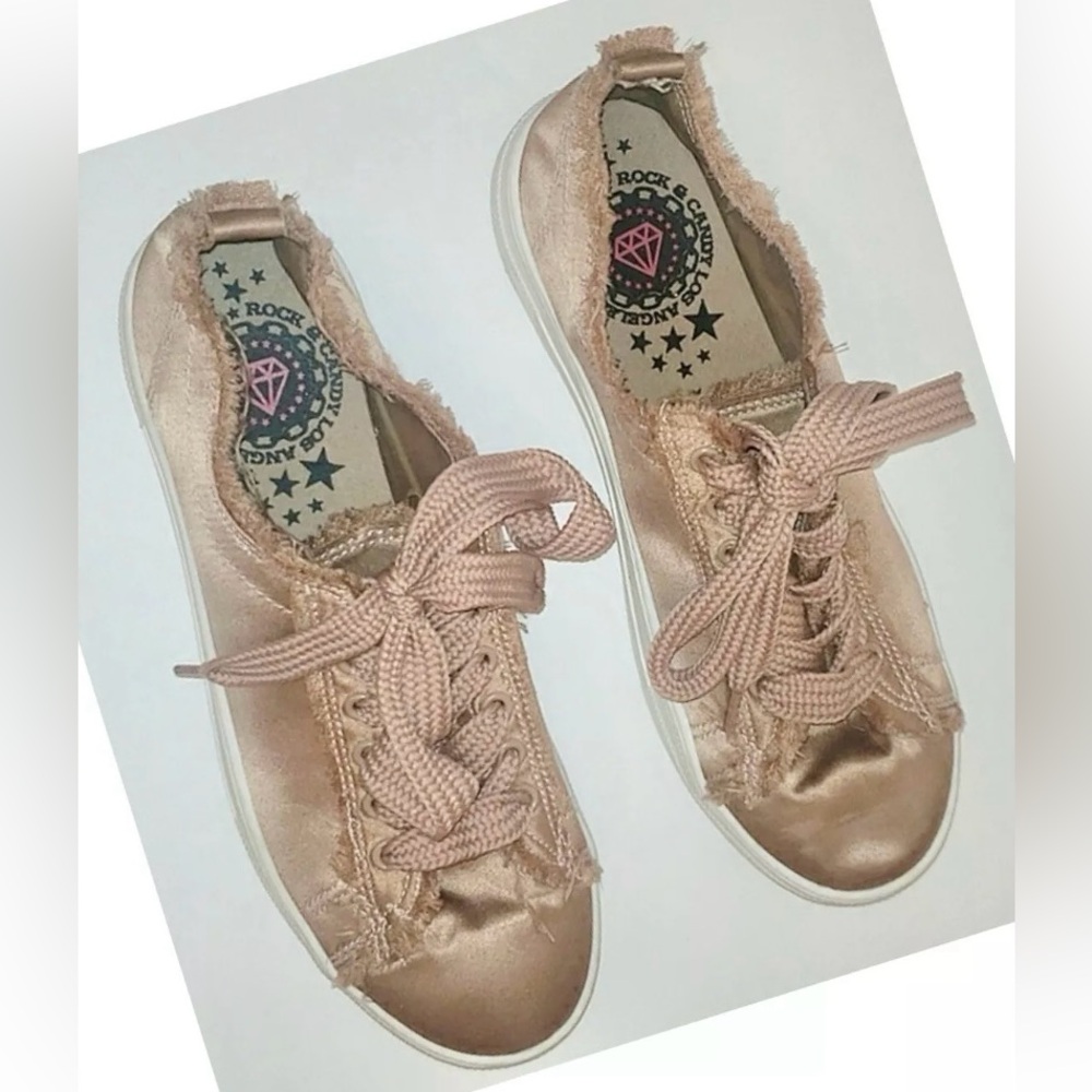 Rock and Candy Lace Up Platform Sneakers Shoes Silky Rose Woman’s US Size 9 New